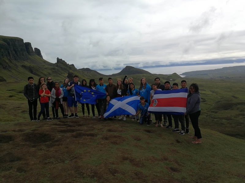 NOTICIA SOBRE EL INTERCAMBIO DE JÓVENES EN LA ISLA DE SKYE, ESCOCIA